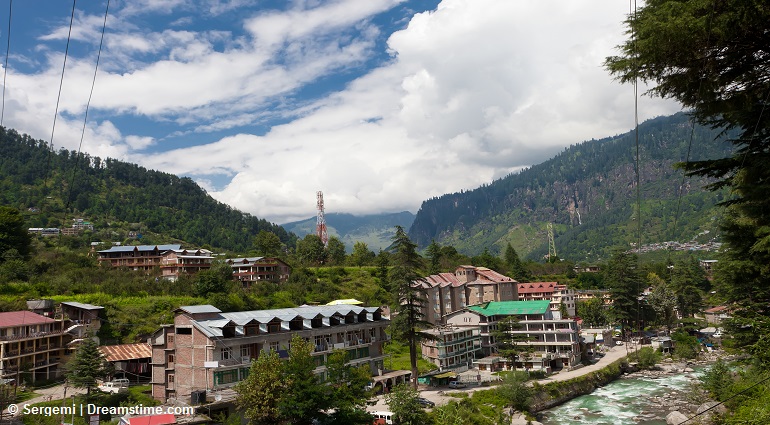 9 Days Himalayan Ki Goud Mein