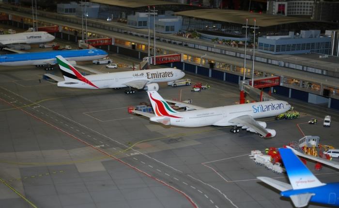 7 secrets of finding the best low cost flights
