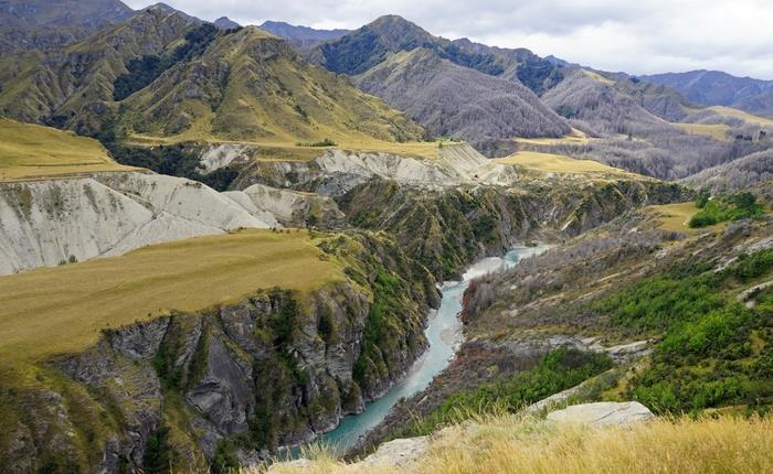 TOP THINGS TO DO IN QUEENSTOWN, NEW ZEALAND