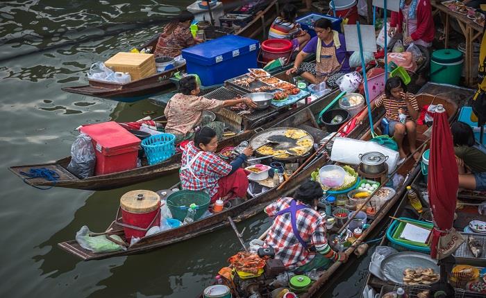 Seven Reasons to Visit Thailand.